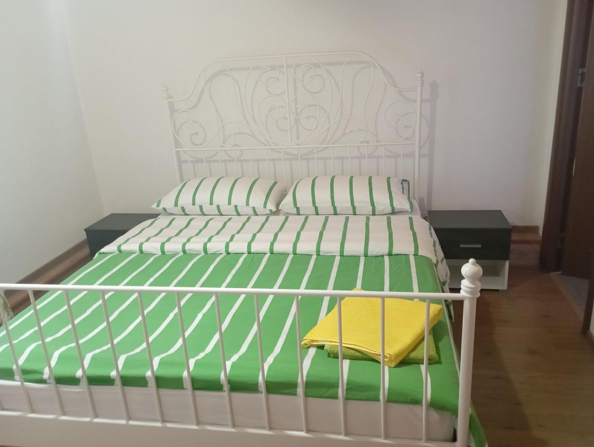 Pensiunea Dates Cîrţişoara Habitación foto