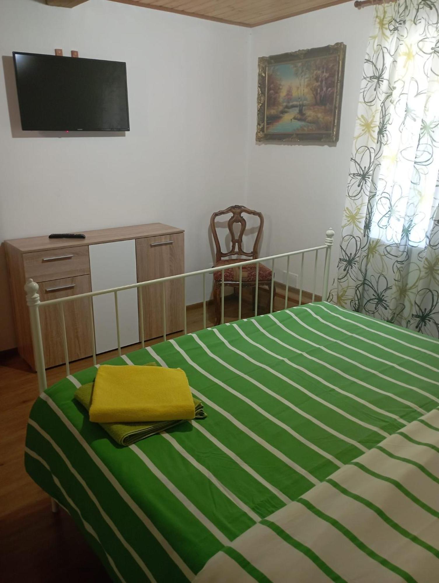 Pensiunea Dates Cîrţişoara Habitación foto